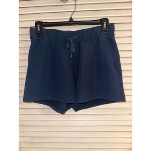 Lululemon On The Fly Short *Woven *2.5"
True Navy Size 6